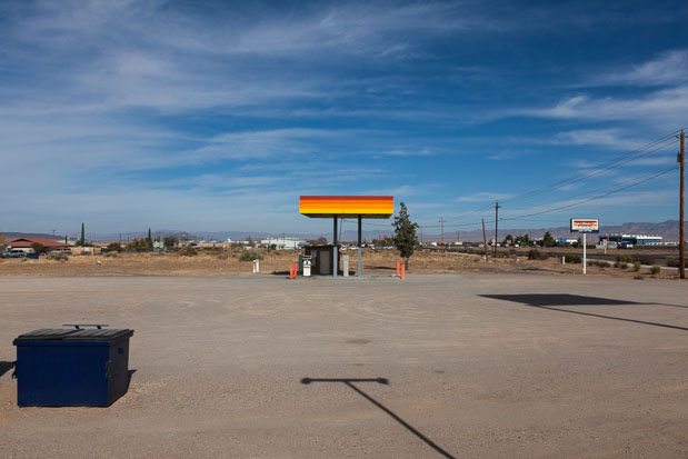 "USA", 2009, Old Gas Station, American Landsacape, from the photo series "Situations"