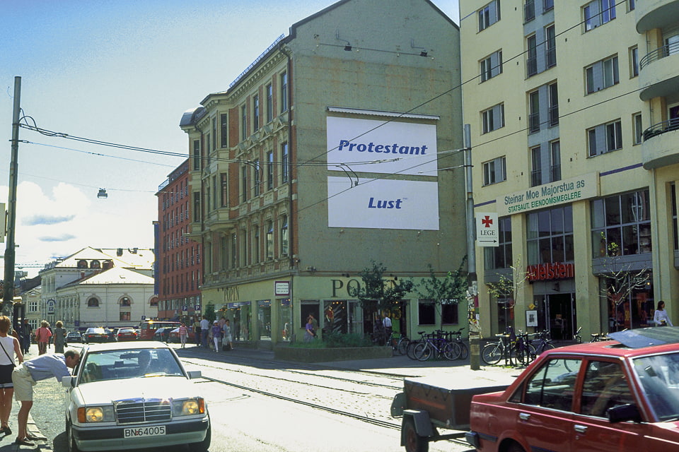 Protestant Lust, Oslo 1996, billboards on street